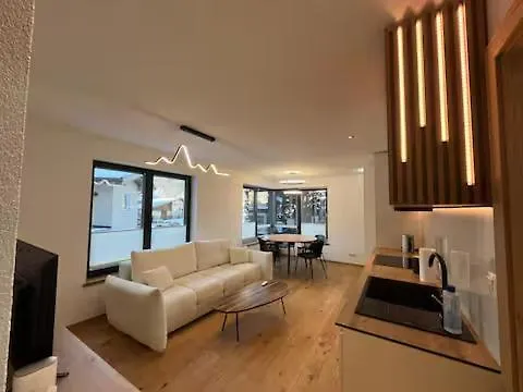 Ofelia - Haus Ofelia Apartment Oberlaengenfeld